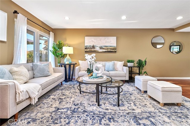 7531 Los Trancos Circle, La Palma CA: https://media.crmls.org/medias/0f2dbb07-2371-4ee9-89ec-54cc44176d82.jpg