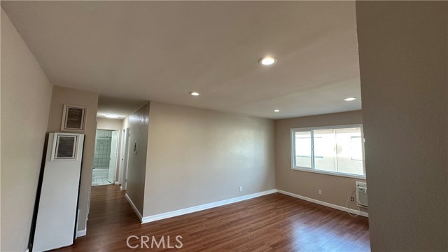 Detail Gallery Image 3 of 19 For 3050 Vineland #8,  Baldwin Park,  CA 91706 - 2 Beds | 1 Baths