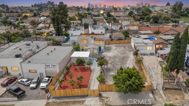 Detail Gallery Image 53 of 65 For 1521 N Bonnie Beach, Los Angeles,  CA 90063 - 5 Beds | 2/1 Baths