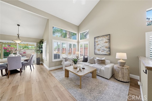 17350 Summer Oak Pl, Yorba Linda CA: https://media.crmls.org/medias/0f2e652f-495f-4583-b5d4-119d8a766027.jpg