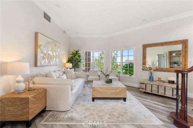 Detail Gallery Image 11 of 75 For 1331 Hidden Springs Dr, Corona,  CA 92881 - 7 Beds | 6/2 Baths