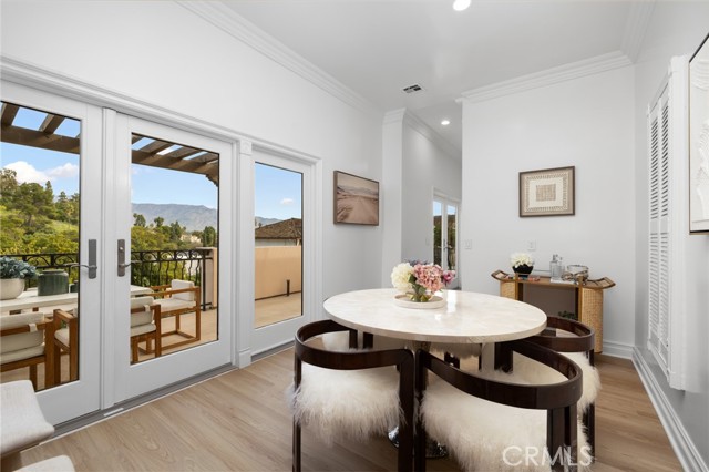 Detail Gallery Image 7 of 25 For 823 Oneonta, South Pasadena,  CA 91030 - 4 Beds | 3 Baths