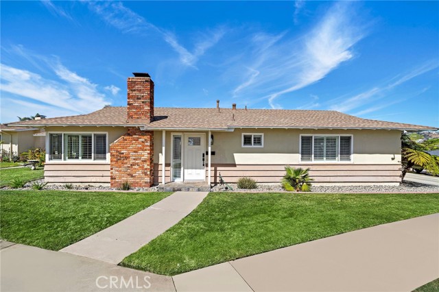 Front Image Thumbnail for CROC26056168