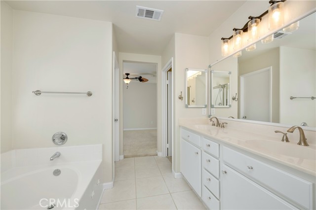 Detail Gallery Image 23 of 40 For 26307 Arboretum Way #304,  Murrieta,  CA 92563 - 3 Beds | 2/1 Baths