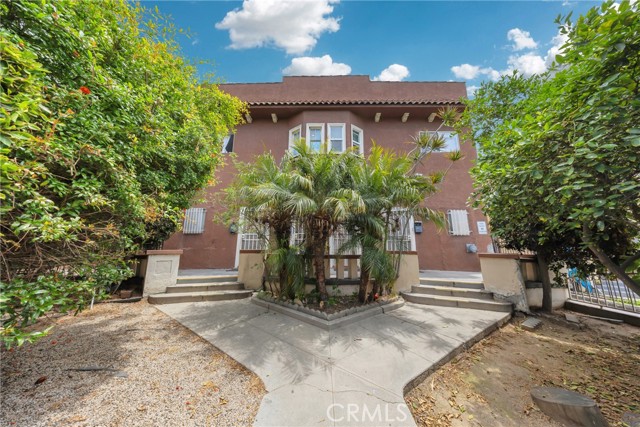 Detail Gallery Image 1 of 28 For 2006 S Harcourt Ave, Los Angeles,  CA 90016 - – Beds | – Baths
