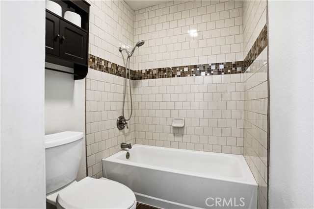 Detail Gallery Image 16 of 56 For 29870 White Sail, Canyon Lake,  CA 92587 - 4 Beds | 2 Baths