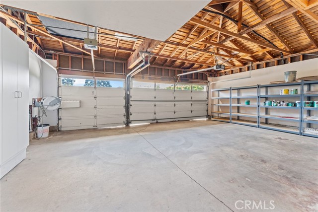 Detail Gallery Image 33 of 39 For 6 Rue Marseille, Newport Beach,  CA 92660 - 3 Beds | 2/1 Baths