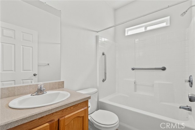 15455 Glenoaks Boulevard, Sylmar CA: https://media.crmls.org/medias/0f3034f0-e8f2-4bfc-9a12-dcafcd75cb40.jpg