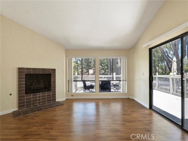 1184 South Westlake Blvd. photo 9