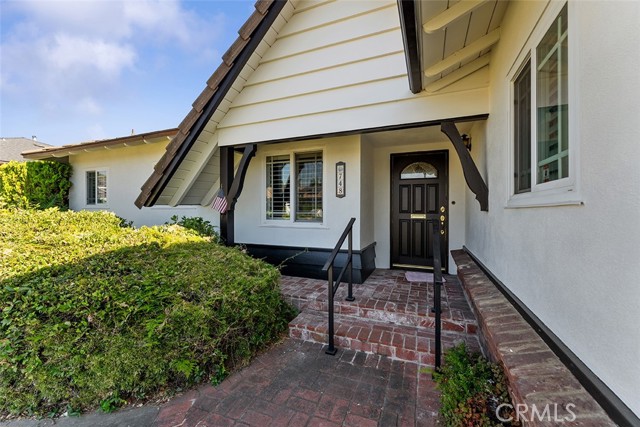 748 E Casad Street, Covina CA: https://media.crmls.org/medias/0f3066bb-c7f7-4e4d-b3f3-f19ee6ec9c83.jpg