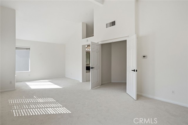 Image 12 of 27 For 9916 Fonte