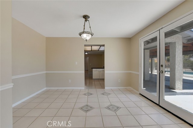 Detail Gallery Image 16 of 39 For 35823 Avenue Avenue, Yucaipa,  CA 92399 - 5 Beds | 3 Baths
