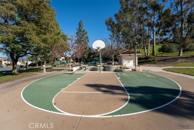 25252 Calero Avenue, Laguna Hills CA: https://media.crmls.org/medias/0f31bf1a-5fcb-49b1-8e1b-0bc2e9e486ba.jpg