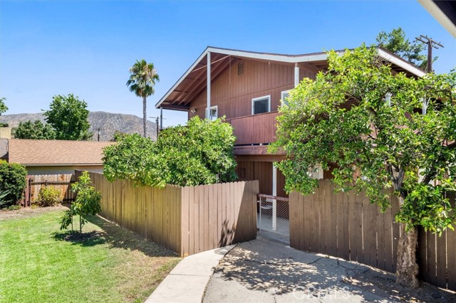8507 Apperson Street photo 4