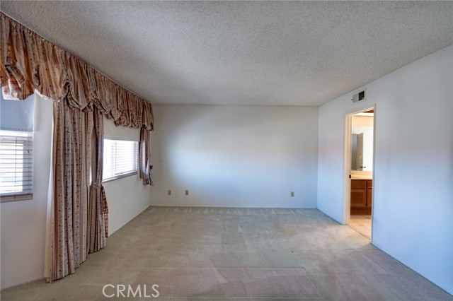 Detail Gallery Image 35 of 51 For 330 Amberwood Dr, Walnut,  CA 91789 - 5 Beds | 3 Baths