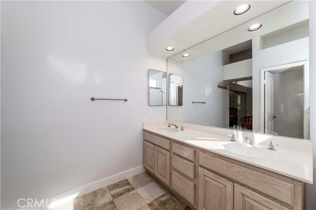 Detail Gallery Image 33 of 44 For 1439 Elegante Ct, Corona,  CA 92882 - 2 Beds | 2/1 Baths