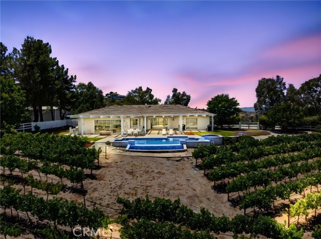28282 Sycamore Mesa Road, Temecula CA: https://media.crmls.org/medias/0f3374cc-0126-41a5-90a0-ff3c7d4f750c.jpg