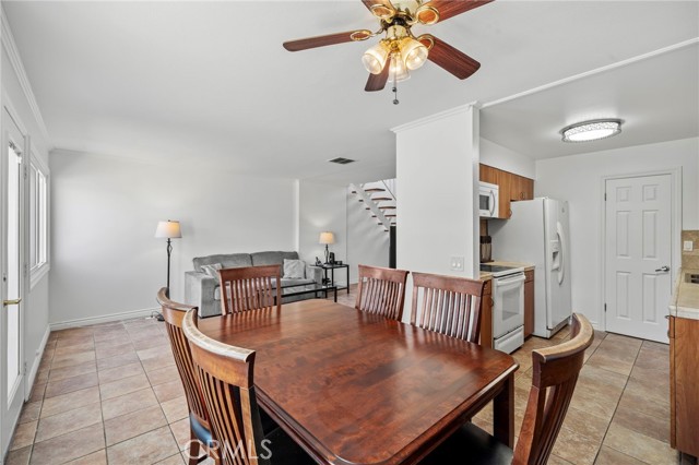 Detail Gallery Image 10 of 36 For 9745 Port Royal Cir, Huntington Beach,  CA 92646 - 2 Beds | 1/1 Baths