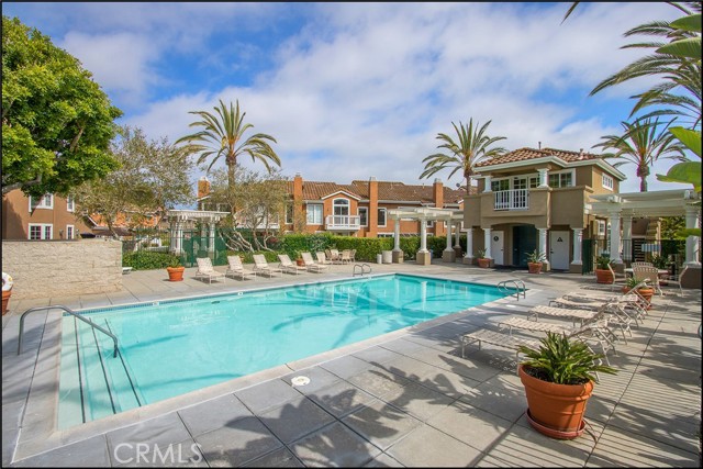 Detail Gallery Image 29 of 30 For 91 Gauguin Cir, Aliso Viejo,  CA 92656 - 3 Beds | 2/1 Baths