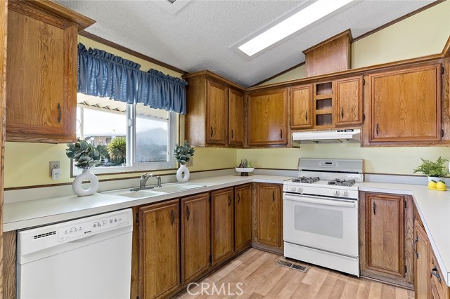 Detail Gallery Image 12 of 31 For 24600 Mountain Ave #112,  Hemet,  CA 92544 - 2 Beds | 2 Baths