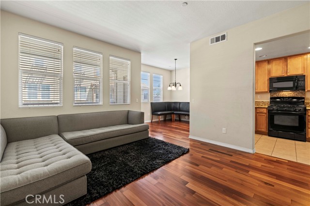 28476 Herrera Street, Valencia CA: https://media.crmls.org/medias/0f35050e-7ead-4c37-87ed-21105dcd072c.jpg