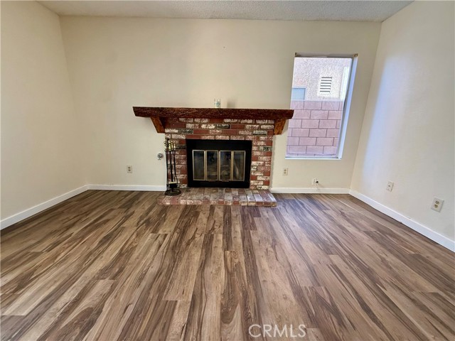 13735 Gemini Street, Victorville CA: https://media.crmls.org/medias/0f368446-5c6d-4fb3-a4e5-e3a45dfa41a7.jpg