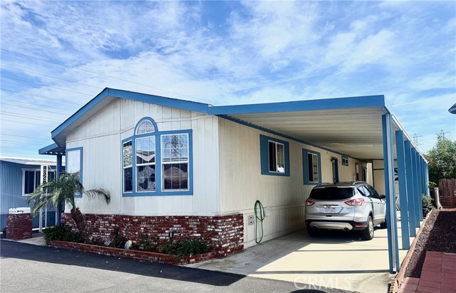 Front Image Thumbnail for CROC26083953