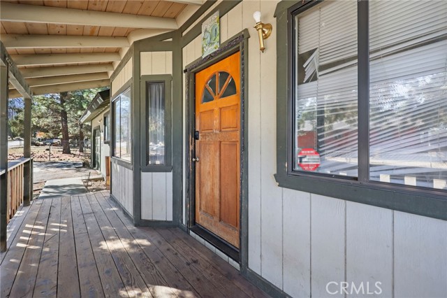 Detail Gallery Image 10 of 12 For 801 Central, Big Bear City,  CA 92314 - 2 Beds | 2 Baths