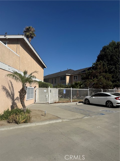 Detail Gallery Image 1 of 24 For 12235 Pine St #5,  Norwalk,  CA 90650 - 2 Beds | 2/1 Baths