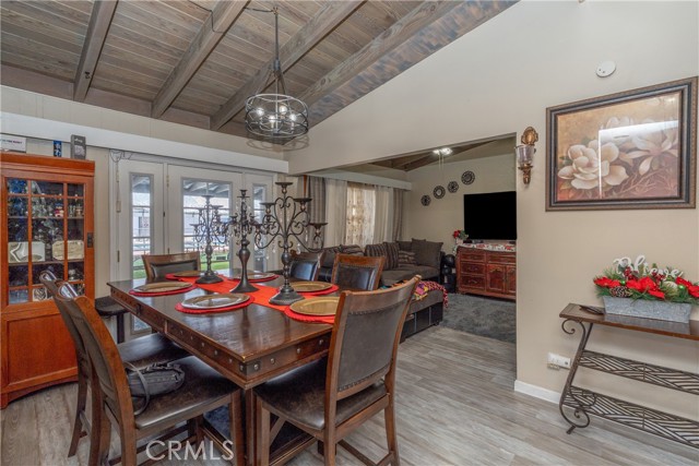 Detail Gallery Image 10 of 48 For 16464 Desert Knoll Dr, Victorville,  CA 92395 - 3 Beds | 3 Baths