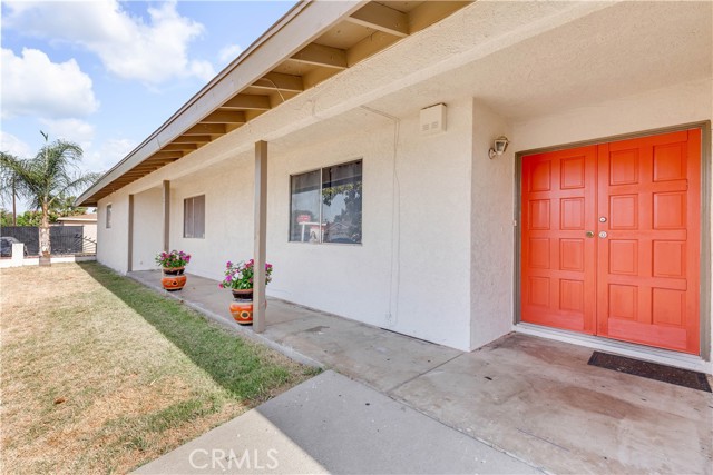 16134 Dianthus Ave, Fontana, CA 92335