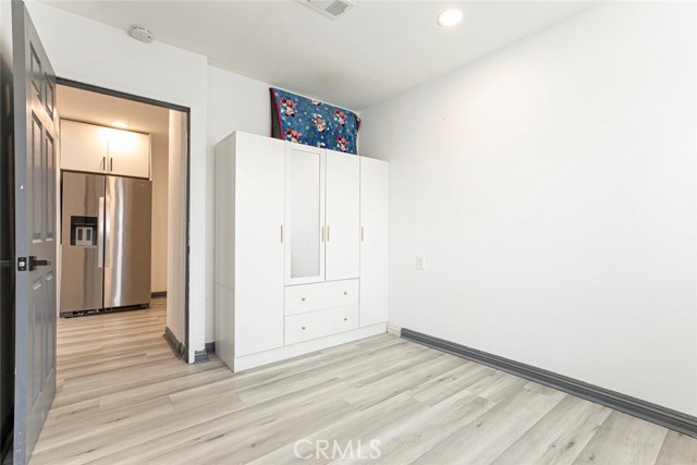 Detail Gallery Image 13 of 15 For 7347 Jamieson Ave, Reseda,  CA 91335 - 2 Beds | 1 Baths