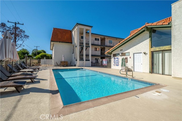 Detail Gallery Image 39 of 42 For 745 Main, El Segundo,  CA 90245 - 2 Beds | 2 Baths