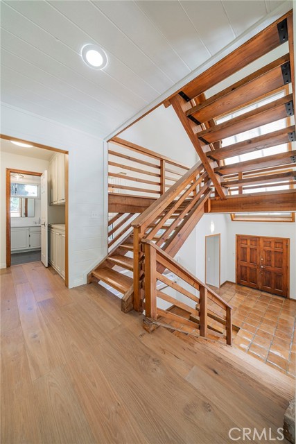 Detail Gallery Image 37 of 45 For 5245 Elvira Rd, Woodland Hills,  CA 91364 - 3 Beds | 3 Baths