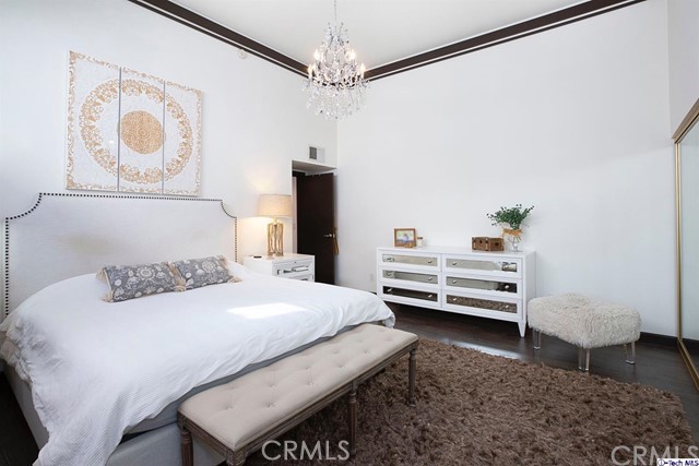 1 Bed Home for Sale in Sherman Oaks, California