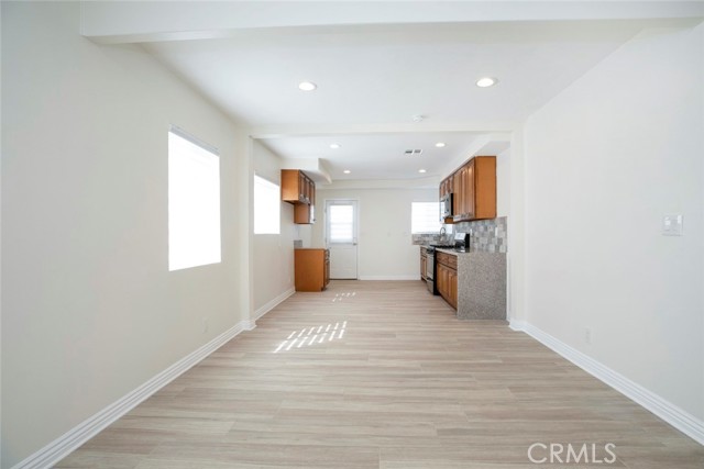 10955 Burnet Avenue, Mission Hills (San Fernando) CA: https://media.crmls.org/medias/0f39ab78-0fe9-45a0-b7e3-5b86a8752f7b.jpg