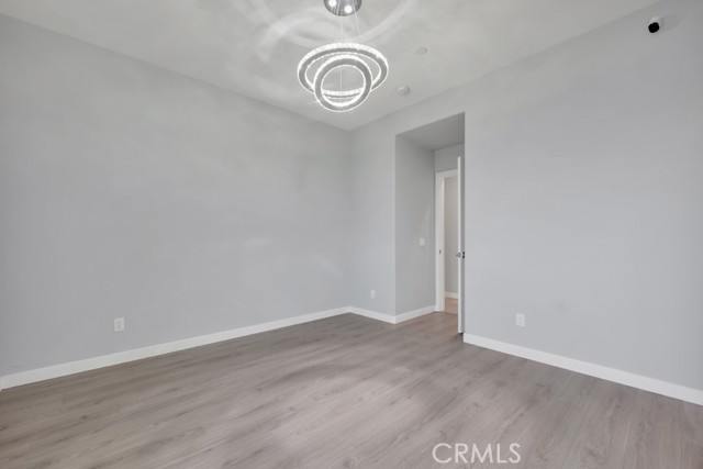 Image 36 of 62 For 18348 Cachet