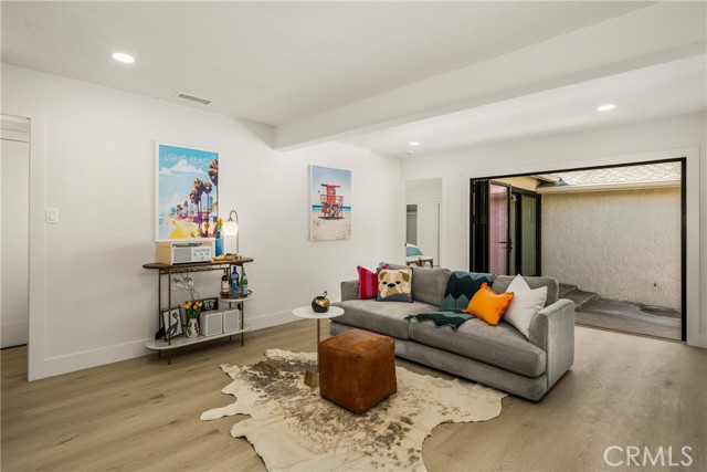 Image 28 of 69 For 1949 Chatwin Avenue