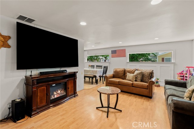 36200 Paradise Ranch Road, Castaic CA: https://media.crmls.org/medias/0f3b346e-a295-4b0f-bb67-05ae43594137.jpg