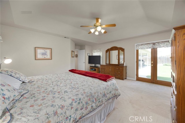 7705 Terry John Avenue, Bakersfield CA: https://media.crmls.org/medias/0f3d1b83-48bd-41d9-a7c0-ddb7fcf1ec68.jpg