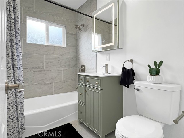 Detail Gallery Image 15 of 24 For 8339 Manzanar Ave, Pico Rivera,  CA 90660 - 3 Beds | 2 Baths