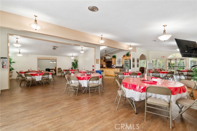 2692 Highland Avenue, Highland CA: https://media.crmls.org/medias/0f3d39b9-6cd4-47bc-a50c-aed3c7c47a69.jpg