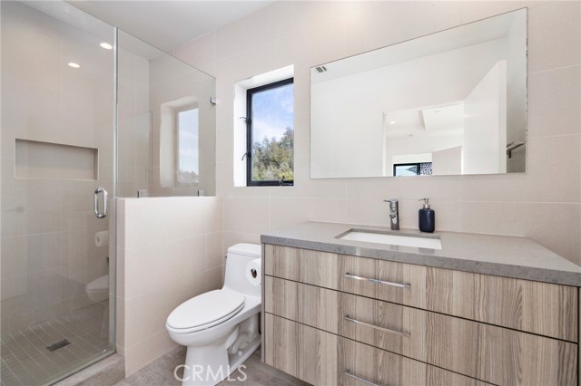 3660 Beethoven Street, Los Angeles CA: https://media.crmls.org/medias/0f3d4357-c1d0-4e0f-971e-f48ad505bd24.jpg