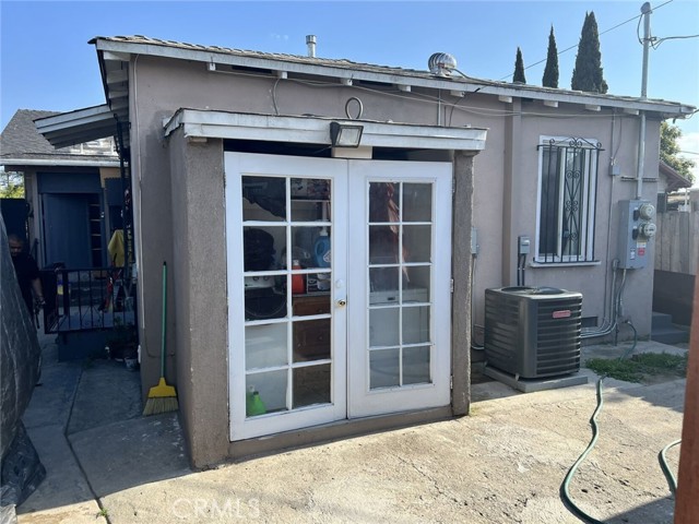 Detail Gallery Image 20 of 20 For 347 E 61st St, Los Angeles,  CA 90003 - 4 Beds | 3 Baths