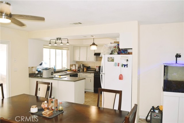 Dining/Kitchen