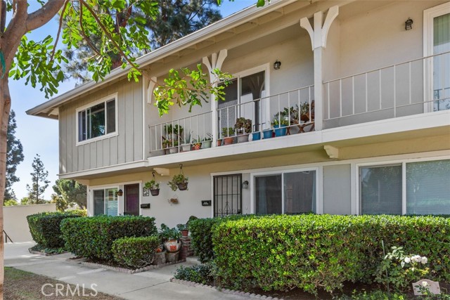 Detail Gallery Image 2 of 36 For 4576 Delancy Dr, Yorba Linda,  CA 92886 - 2 Beds | 1/1 Baths