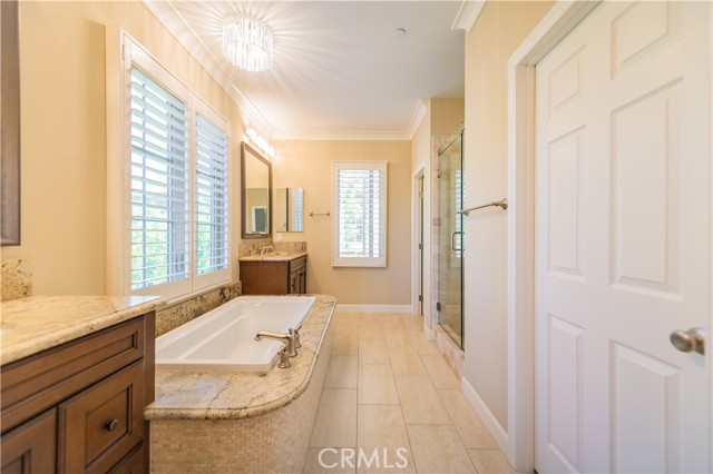 Detail Gallery Image 26 of 44 For 43 Lupari, Irvine,  CA 92618 - 4 Beds | 3 Baths