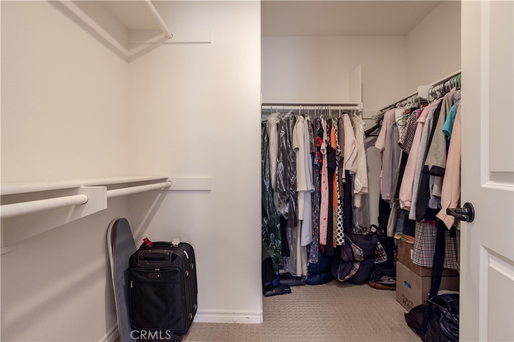 https://media.crmls.org/medias/0f3ea824-13dc-4da8-8e73-17fd8d06ca32.jpg?preset=X-Large