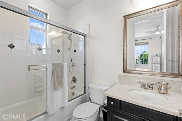 Image 43 of 48 For 15020 Applewood Court