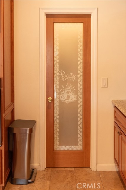 Detail Gallery Image 13 of 55 For 1137 N Banning Bld, Wilmington,  CA 90744 - 4 Beds | 5 Baths